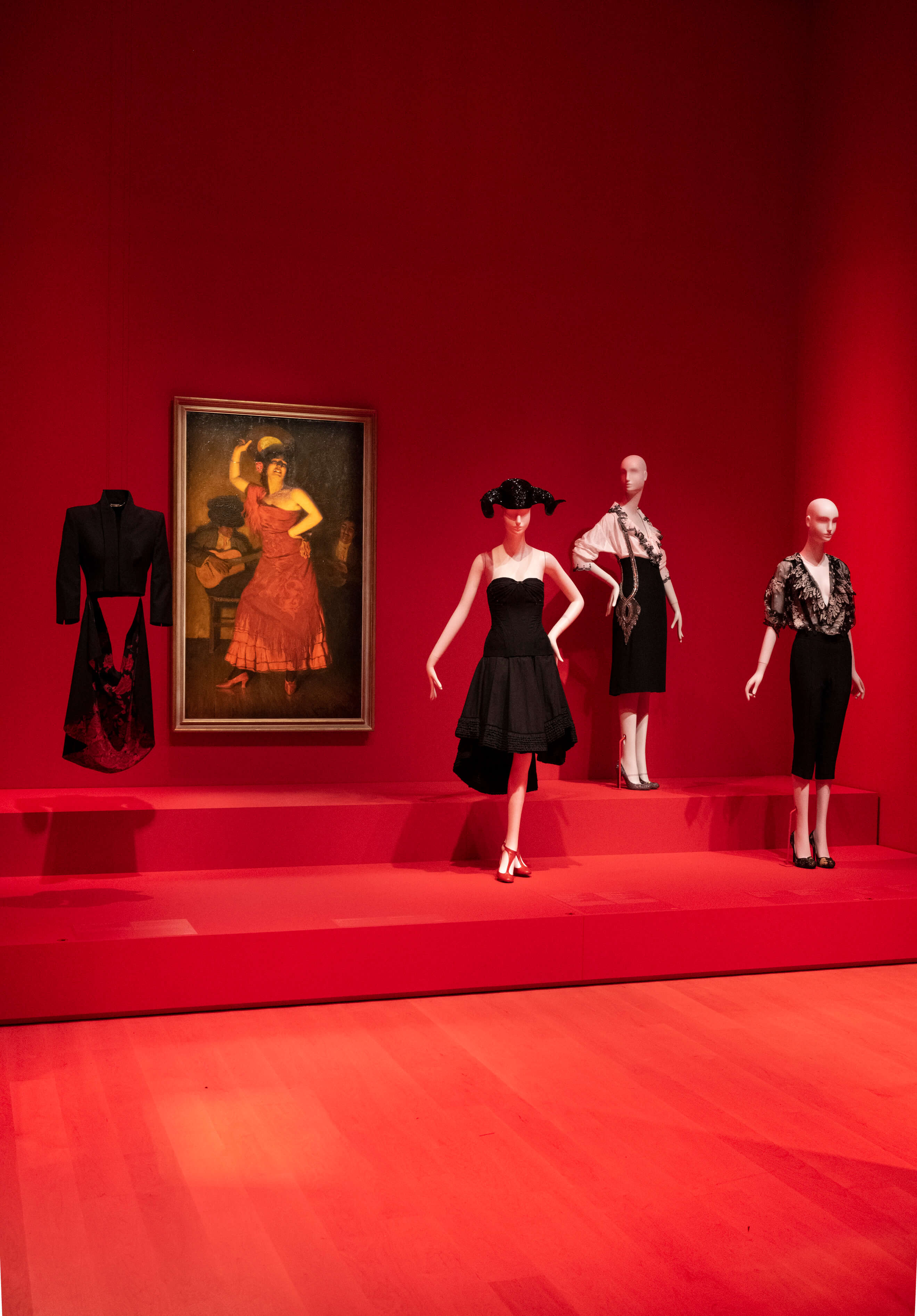 Picture of the exhibition Alexander McQueen : Art meets fashion